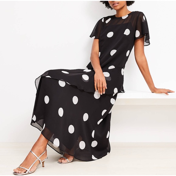 LOFT Dresses & Skirts - NWT Loft Black White Polka Dot Flounce Maxi Dress Sz 6 Flutter Sleeve